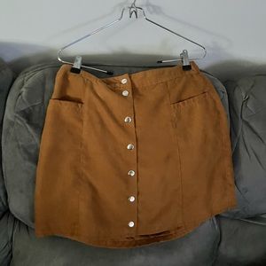 H&M button style skirt